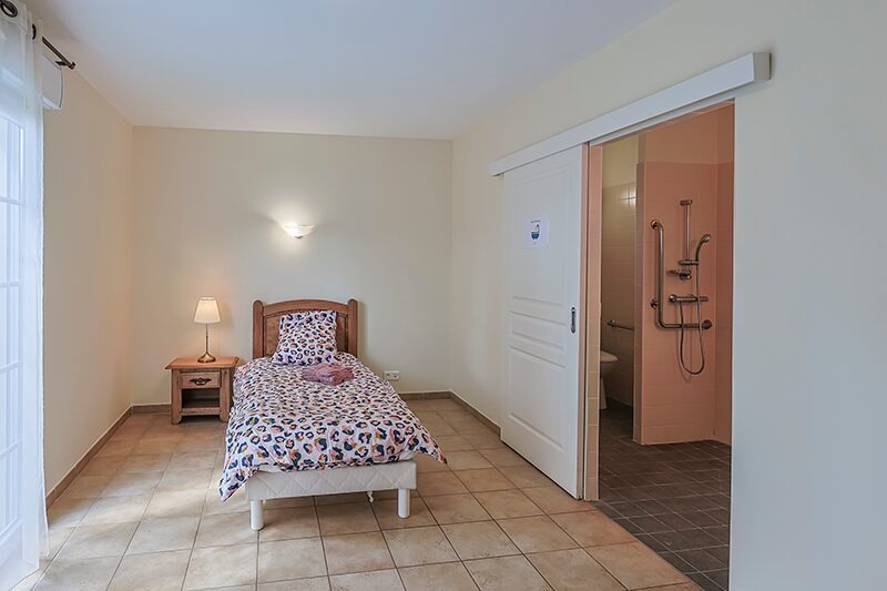 Chambre de la Maison partagée de Cazes-Mondenard