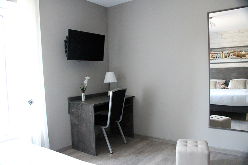 Maison partagee CetteFamille chambre2