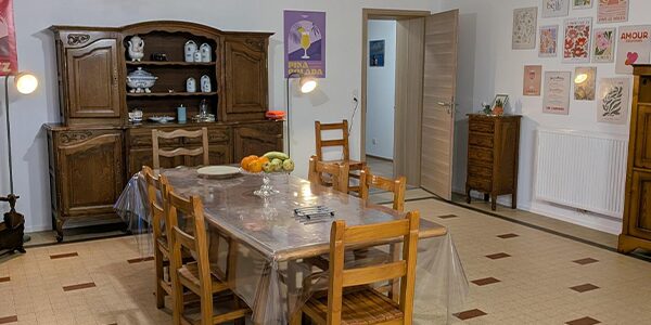 Maison partagee Charquemontsalle a manger