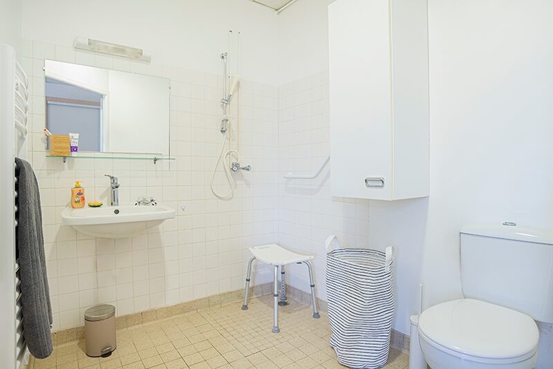 Maison partagee dEchauffour Salle de bain