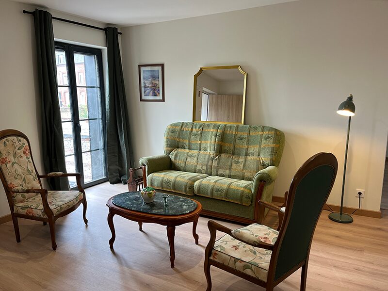 Maison partagee pour seniors a Envermeusalon