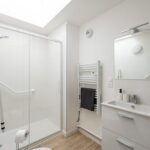 Maison partagee pour seniors a Tarbes salle de bain 150x150