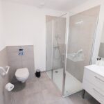 Maison partagee pour seniors de Longeault Pluvault Salle de bain 2 150x150