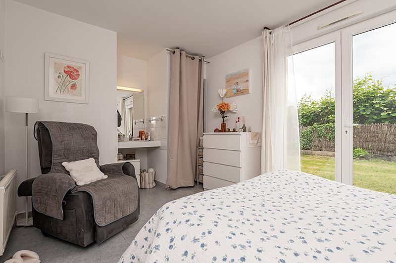 Maison partagee pour seniors de Roudouallec Salle de bain chambre